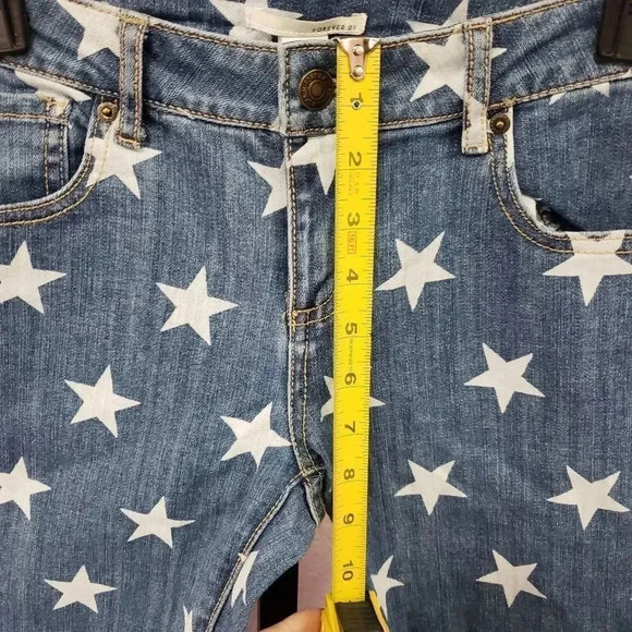 Forever 21 Star Print Skinny Jeans - Picture 6 of 6